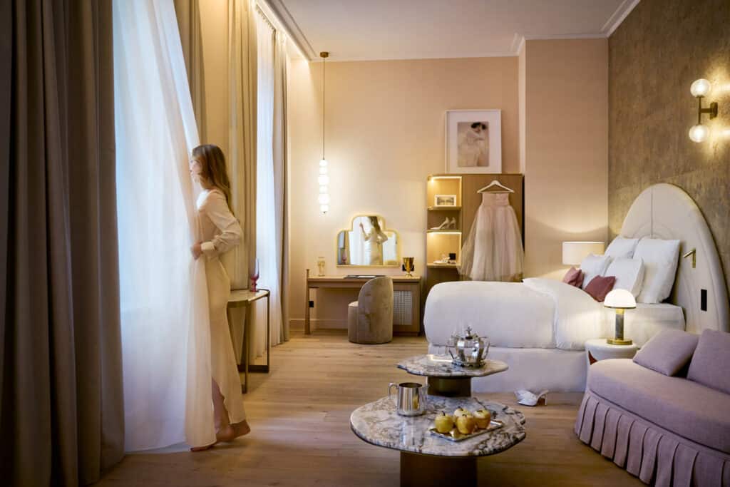 slide-Spa-Artwork0831.jpg