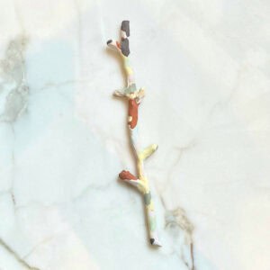 Sculpture branche, faïence émaillée