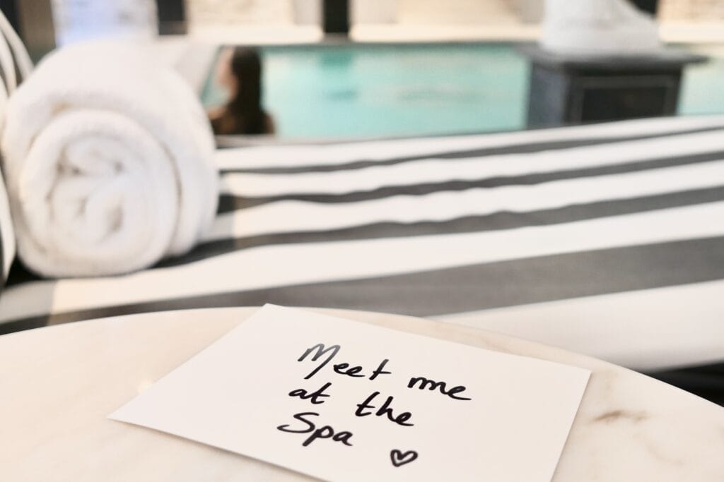 C26C8F4B-7BB8-42B5-B051-9A7B910F1A5C_1_201_a